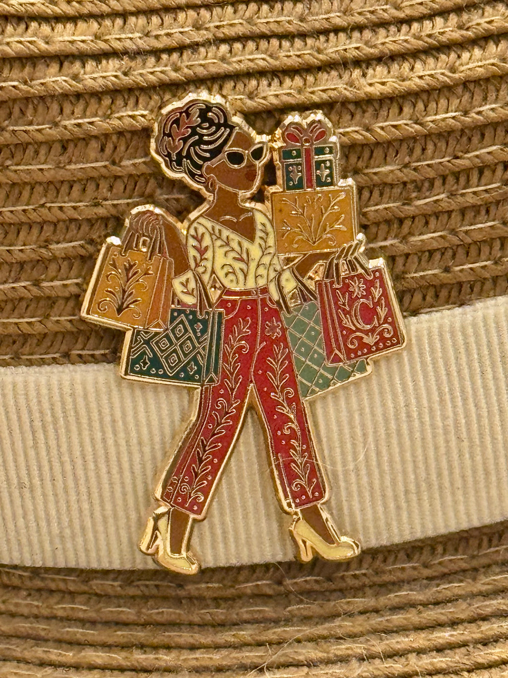 The Shopper | Heritage Pin