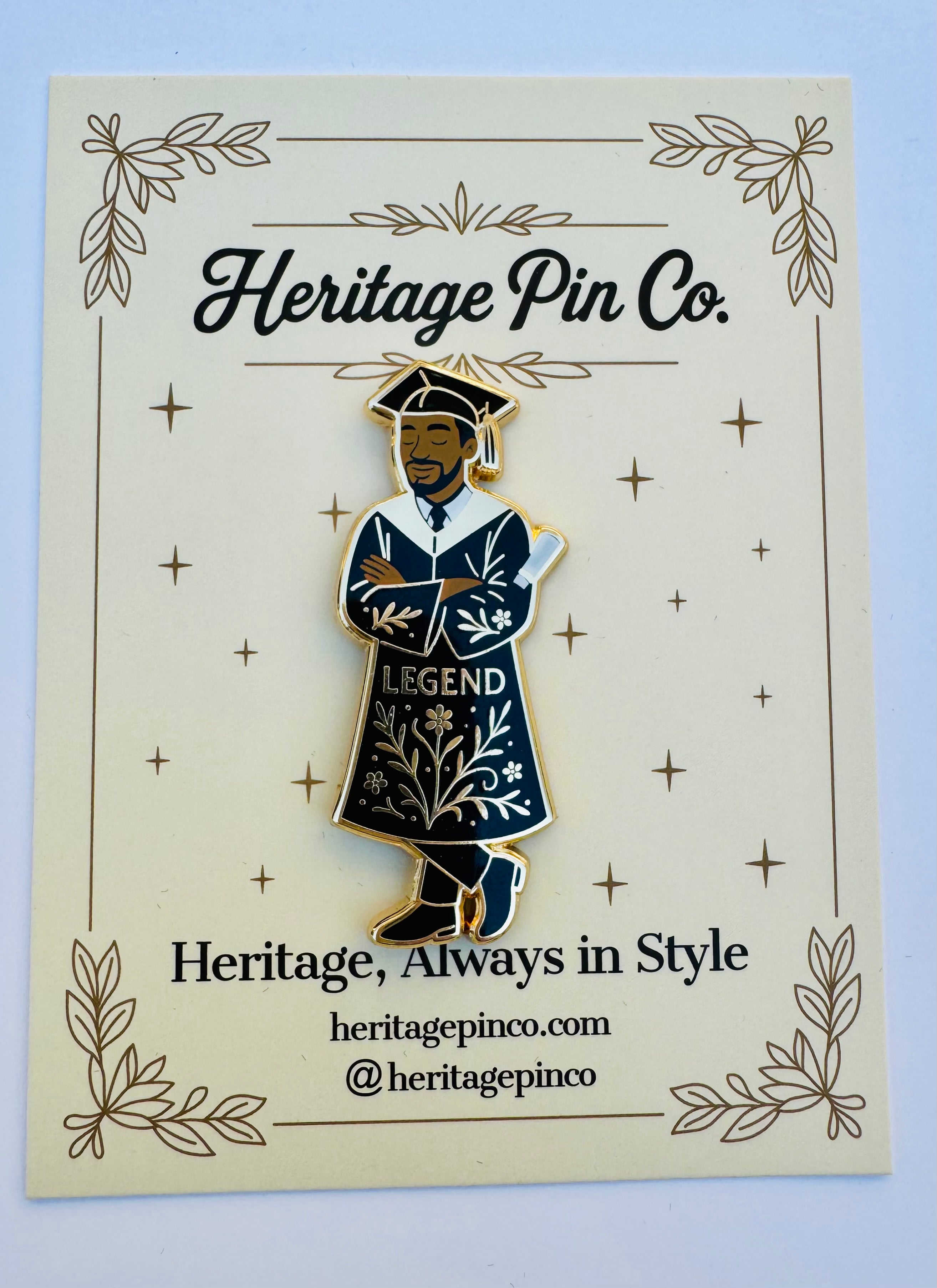 Legend | Graduation Boy Pin