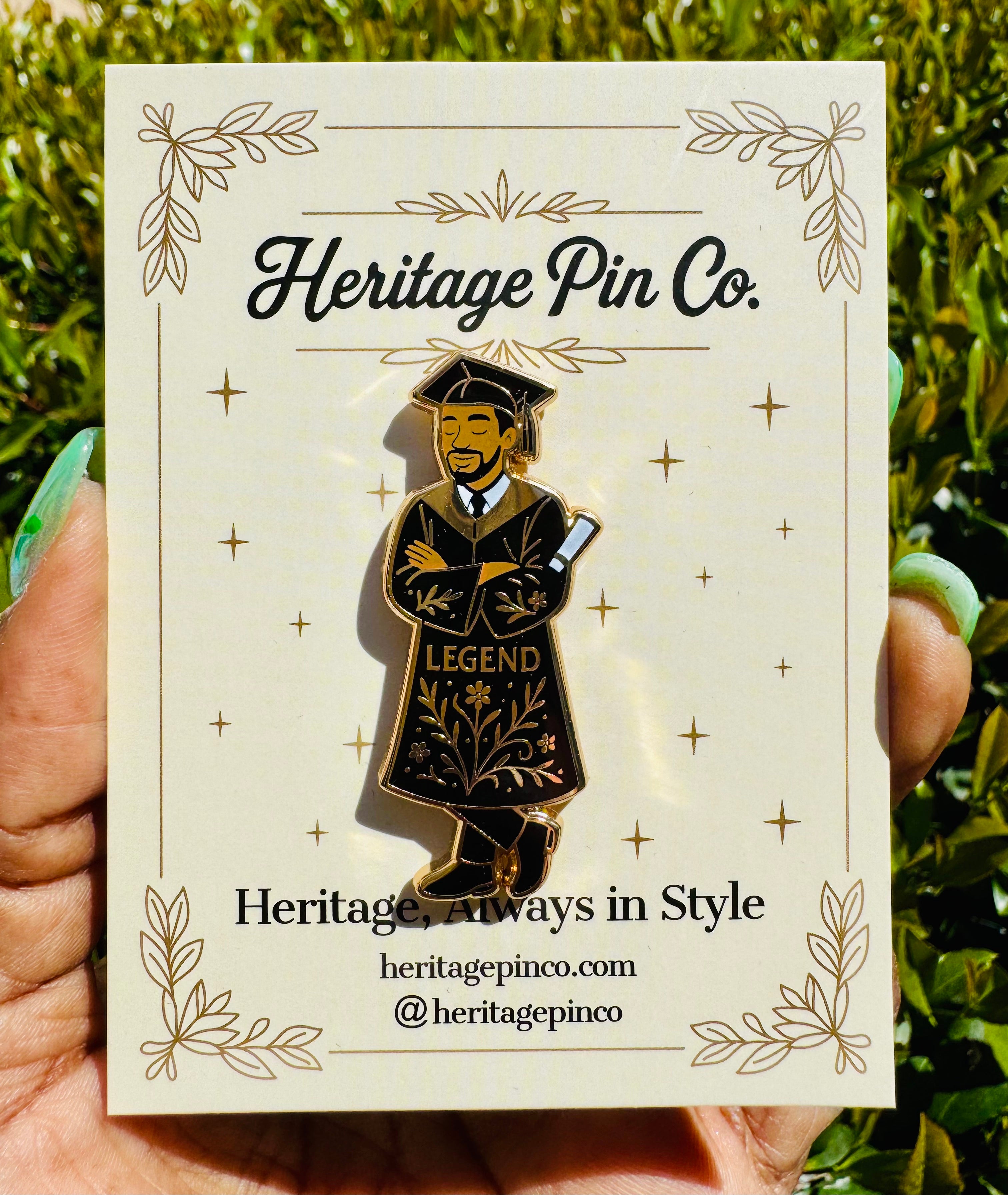 Legend | Graduation Boy Pin